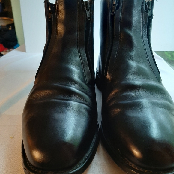 allen edmonds black boots